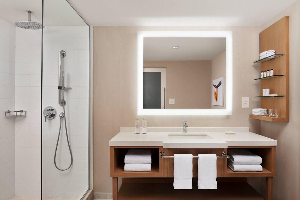Delta Hotels By Marriott Chicago Willowbrook Ngoại thất bức ảnh