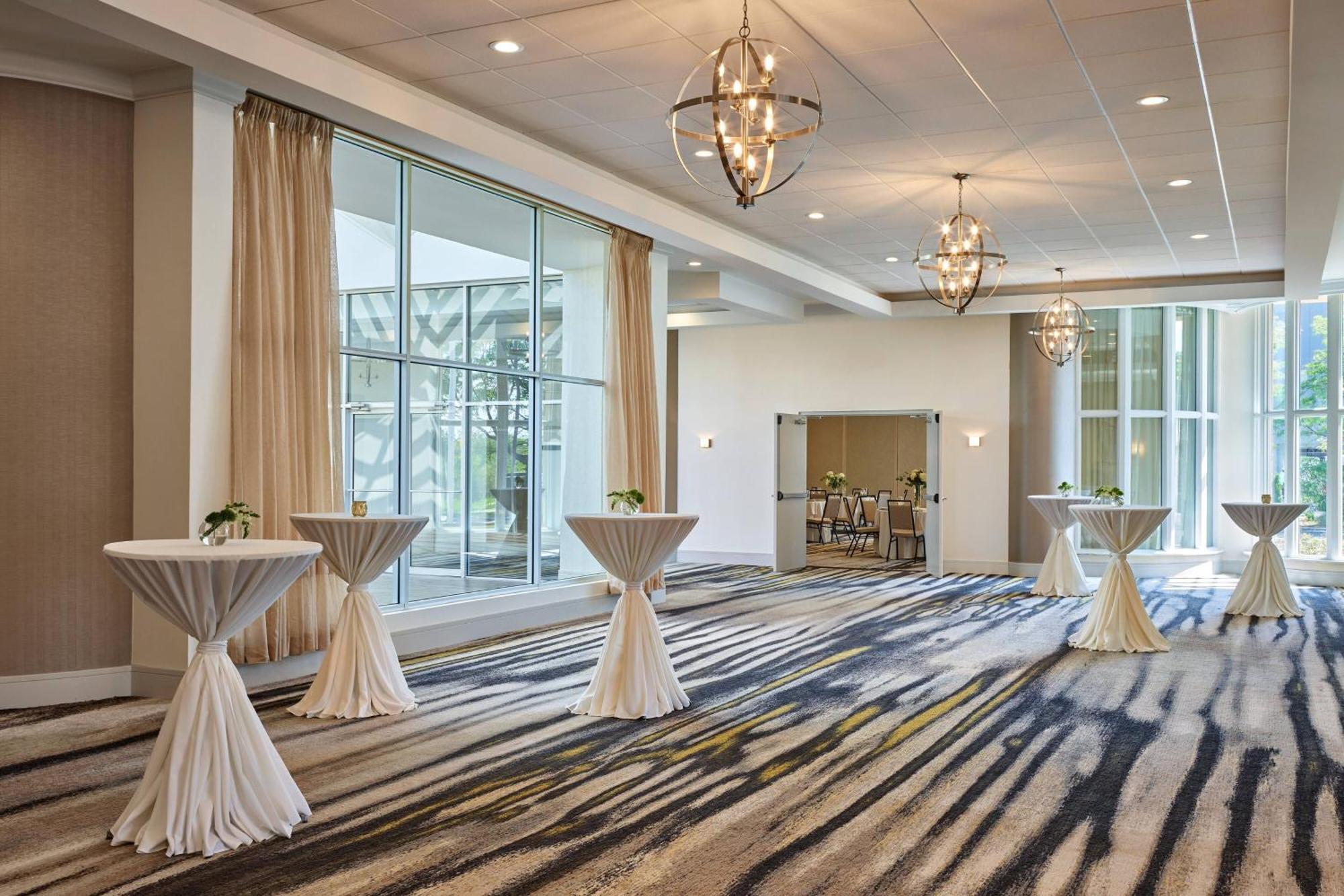 Delta Hotels By Marriott Chicago Willowbrook Ngoại thất bức ảnh