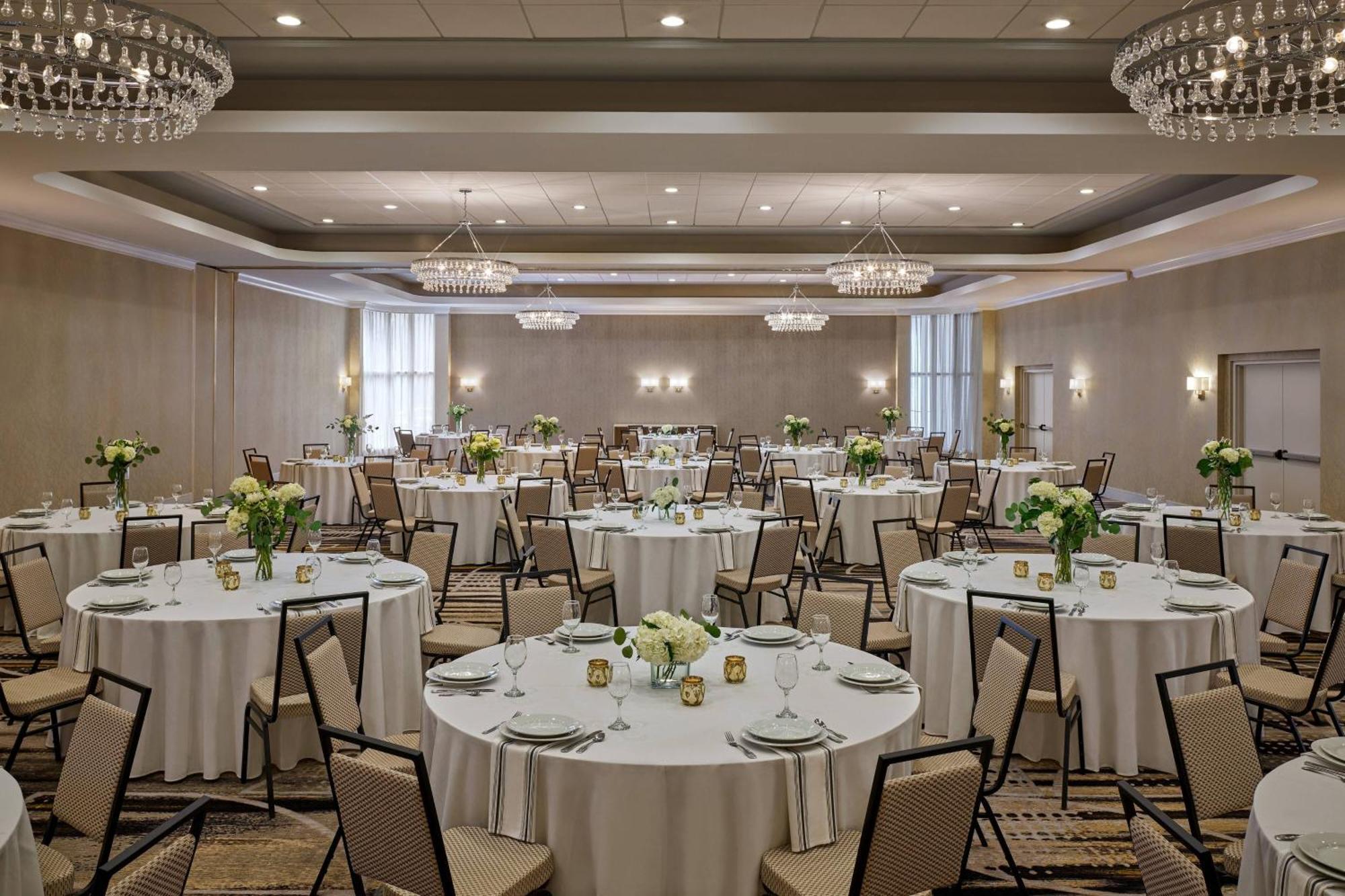 Delta Hotels By Marriott Chicago Willowbrook Ngoại thất bức ảnh