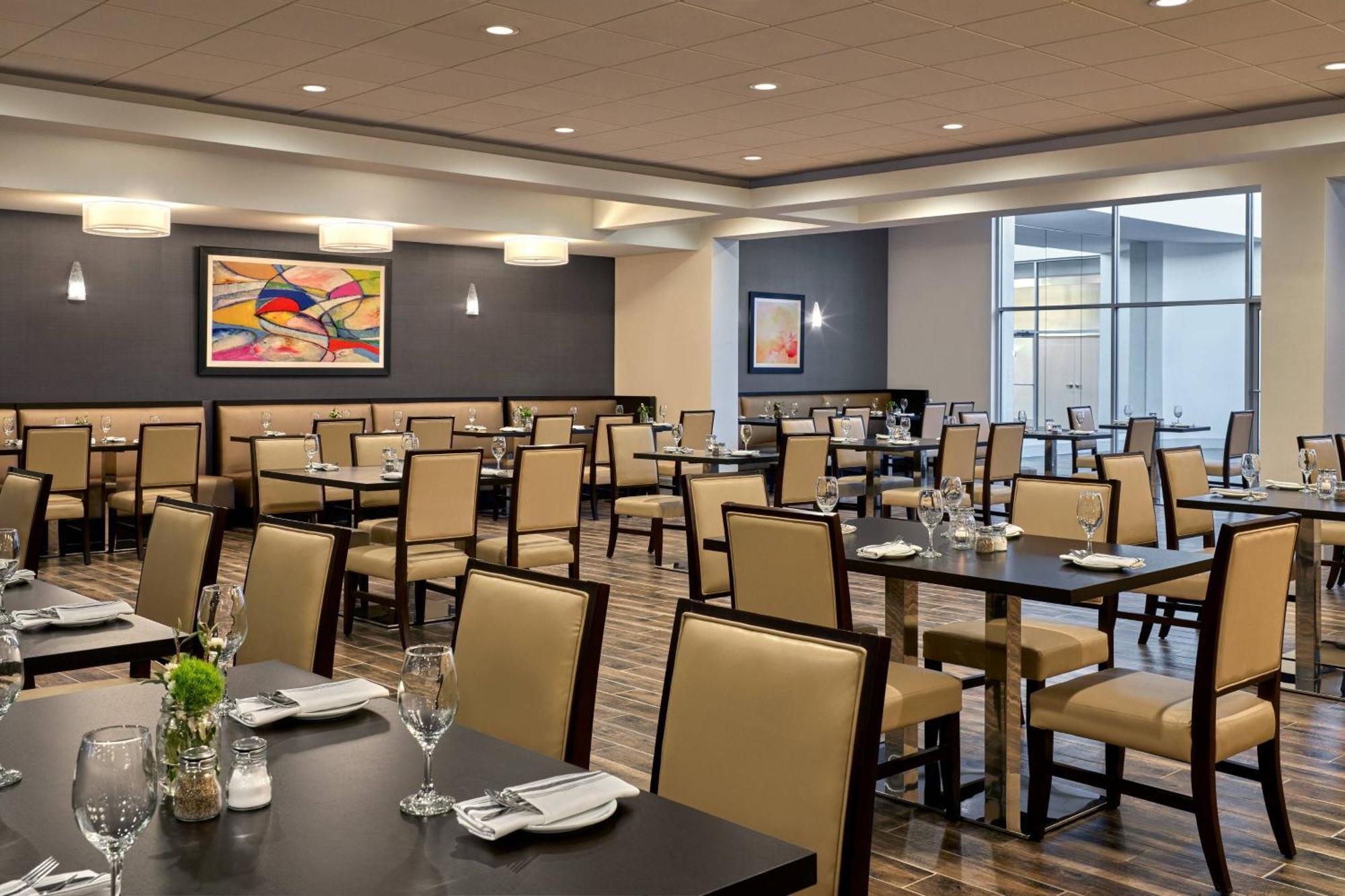 Delta Hotels By Marriott Chicago Willowbrook Ngoại thất bức ảnh